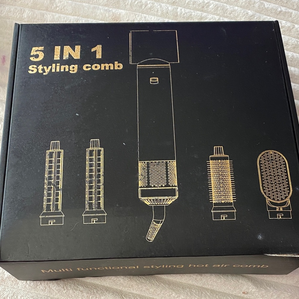 Brand New- 5 in 1 Styling Comb - Black and Gold